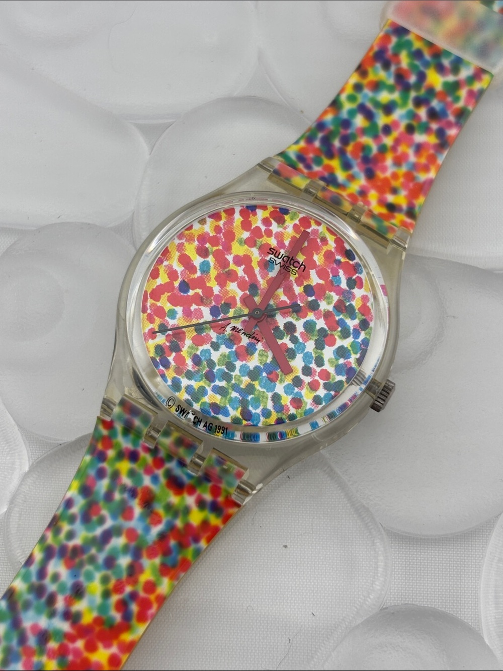 Swatch Watch - GZ121 - LOTS OF DOTS